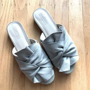 Kenneth Cole Reaction Vanya Slides